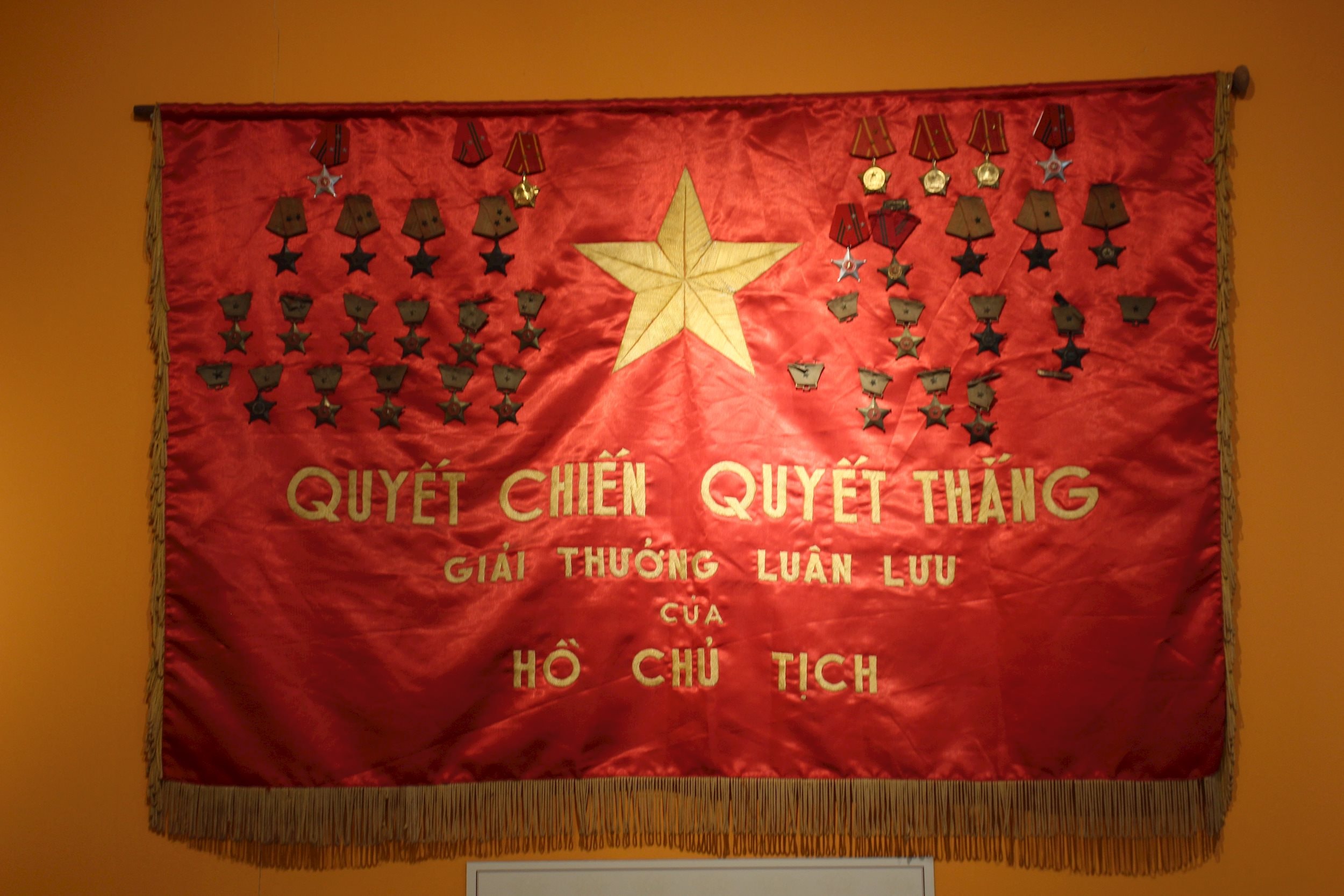 nhunganhhungbaovebautroi33