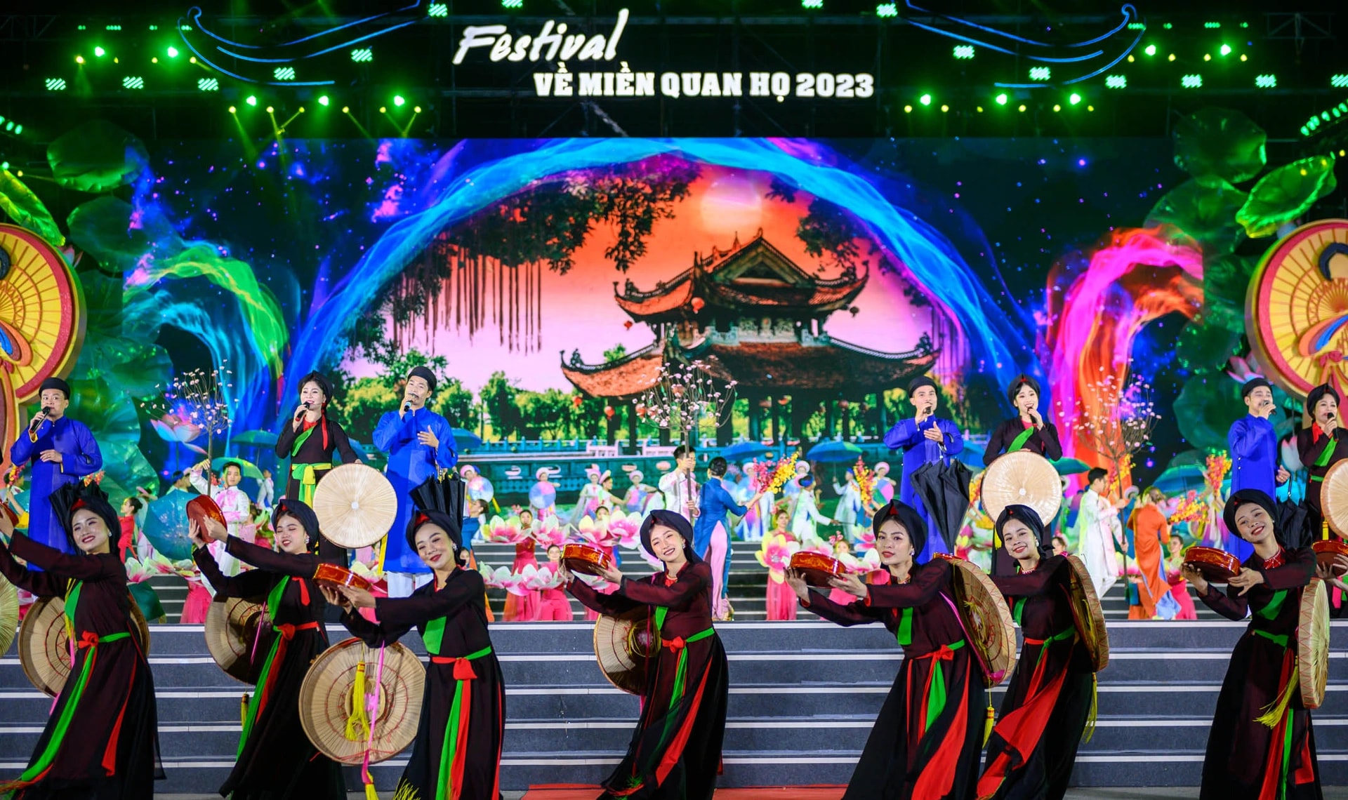 non-quai-thao-festival_edited.jpg