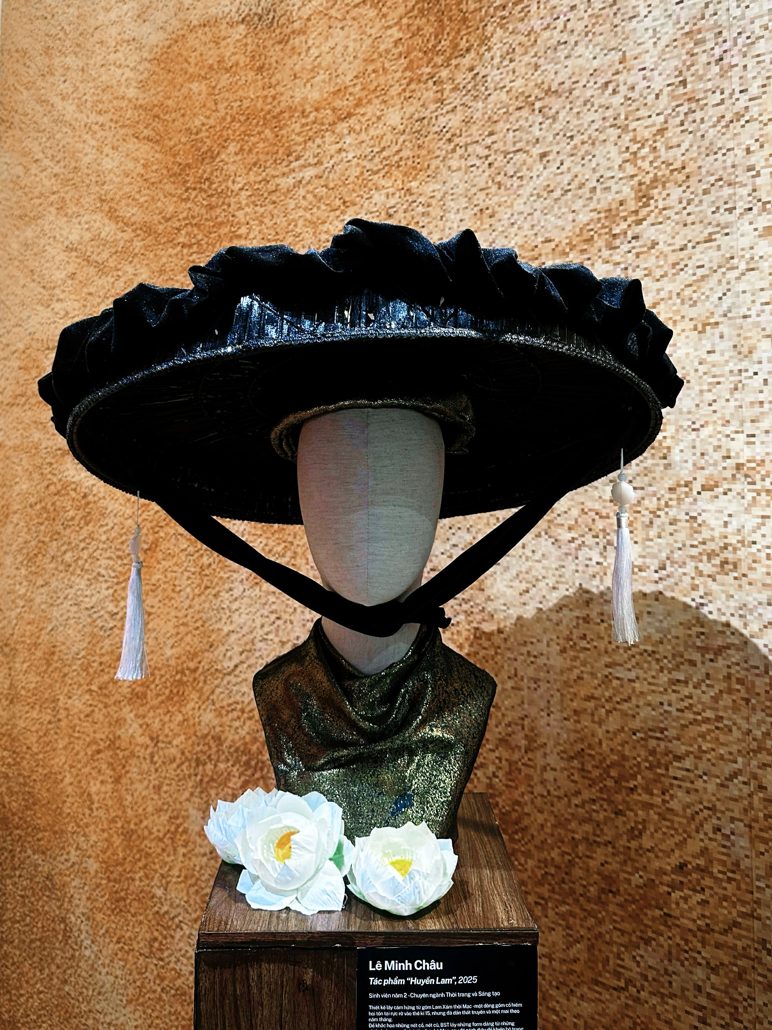 non-quai-thao-thiet-ke.jpg