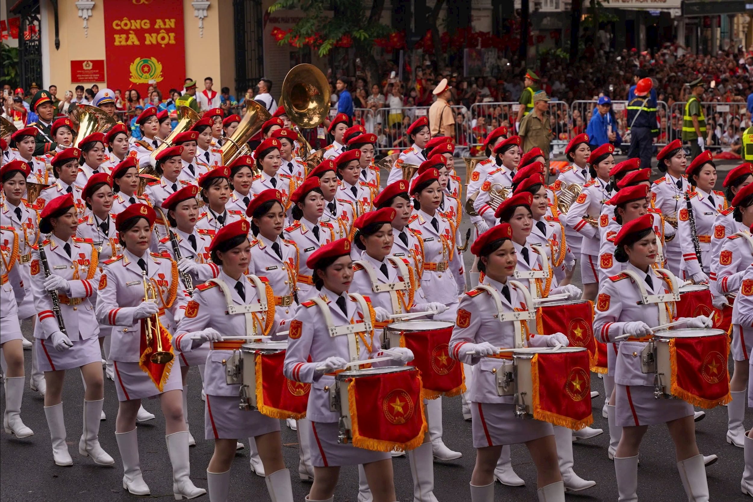 Khối nữ Quân nhạc