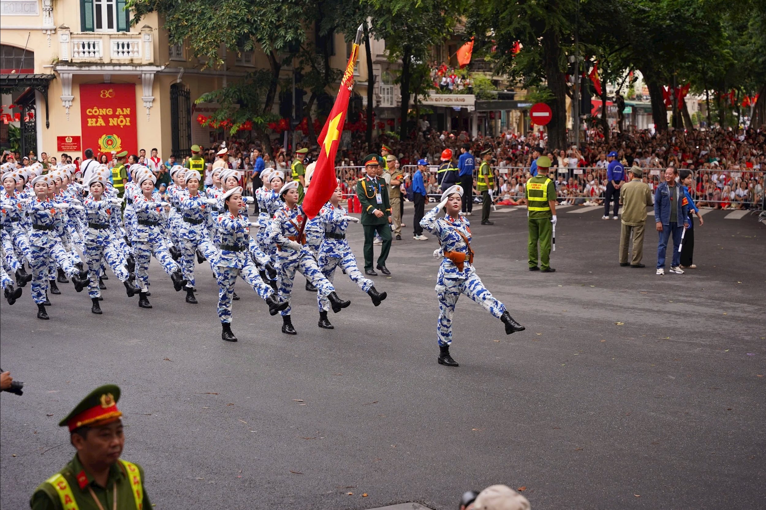 Khối nữ quân y