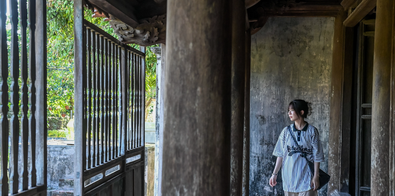 Chị Nguyễn Thị Hà-KDL tham quan nhà BK