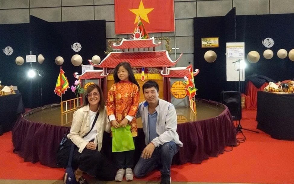 Ảnh nghệ sĩ Phan Thanh Liêm đi lưu diễn ở nước ngoài