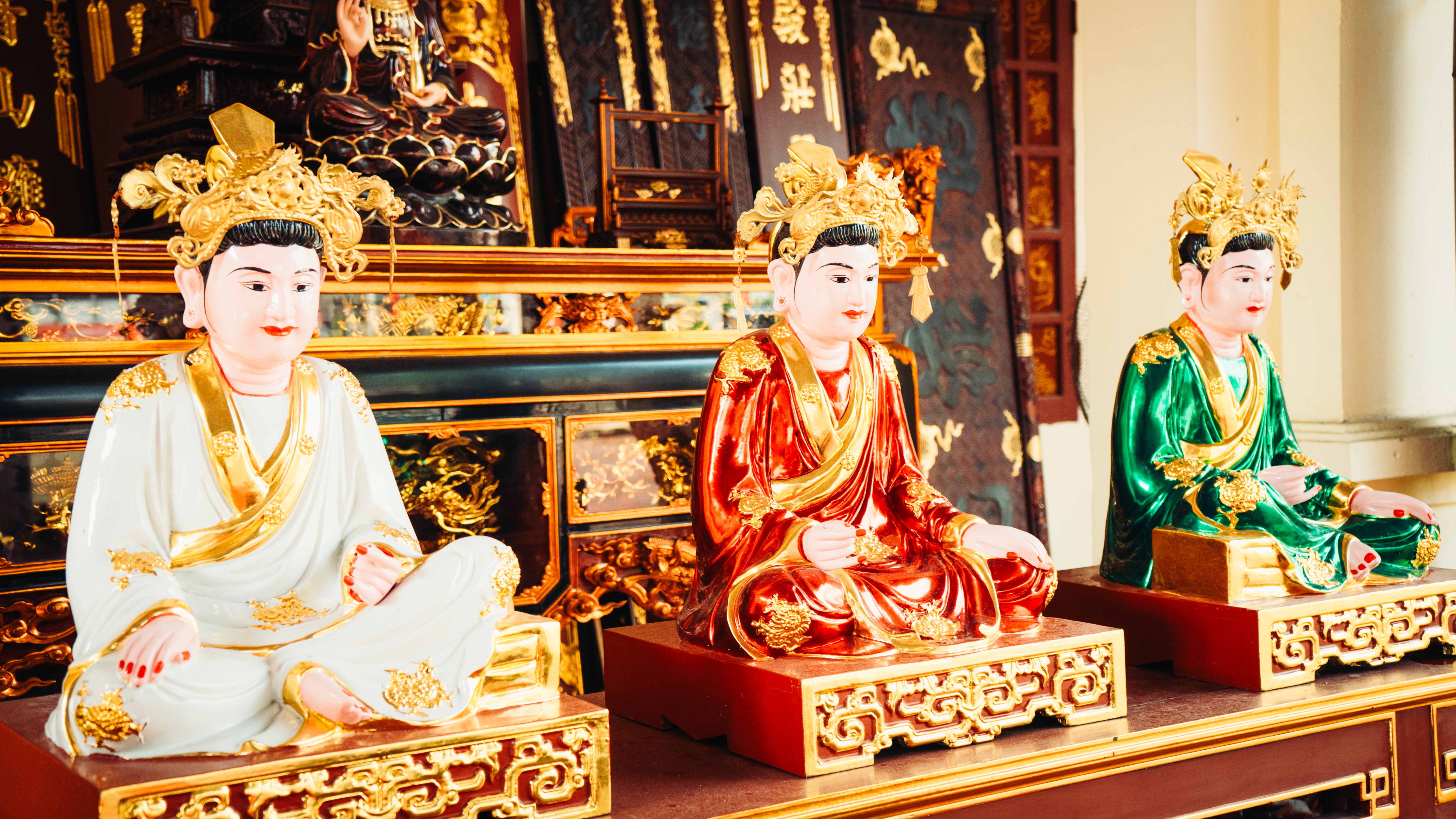 tam toà thánh mẫu
