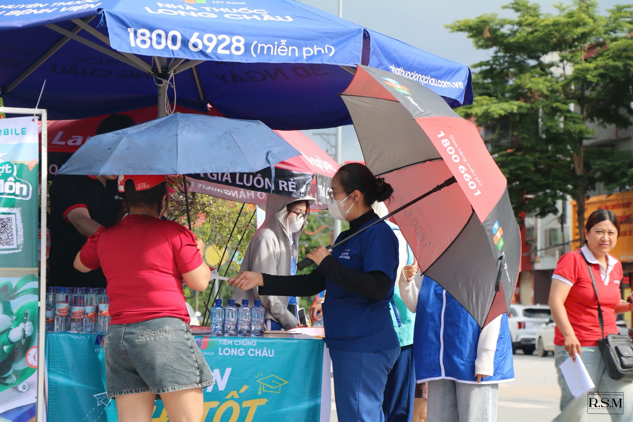 Tại khu vực booth
