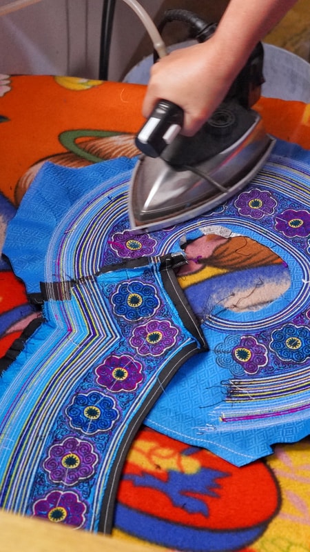 Sắp phục miền cao: Vẻ đẹp trang phục H'Mông giữa miền biên viễn