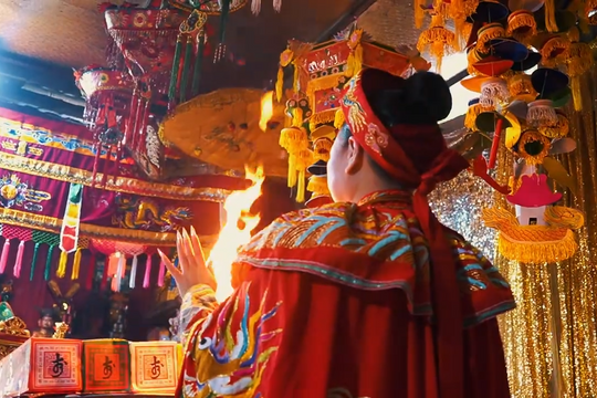 Nghi lễ Hầu đồng - Nét linh thiêng trong tín ngưỡng thờ Mẫu của người Việt