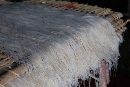 Giữ hồn nghề miến ở làng So trăm tuổi