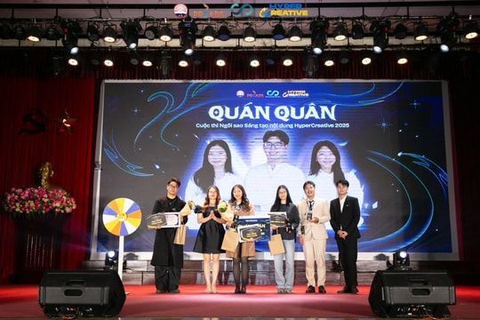 CREATIVE HUNTER đăng quang Quán quân HyperCreative 2025 với chiến lược "trải nghề" đầy bản lĩnh