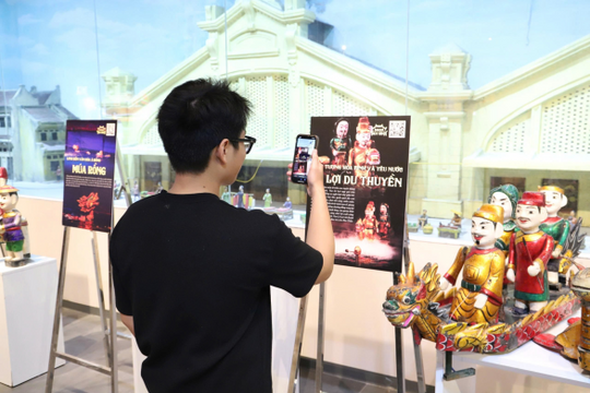 Triển lãm “THE ARt of WATER” và góc nhìn mới về nghệ thuật rối nước