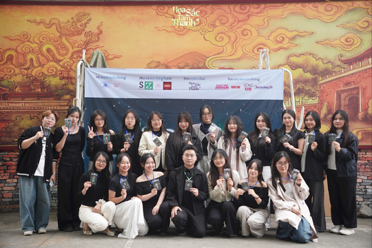 Tìm lại nhịp cảm xúc qua chuỗi trải nghiệm nghệ thuật tại workshop “Họa Sắc Tâm Thanh”