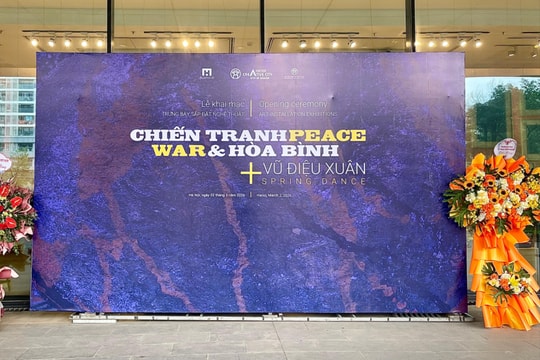 Từ vết tích chiến tranh đến sắc màu hòa bình tại Bảo tàng Hà Nội
