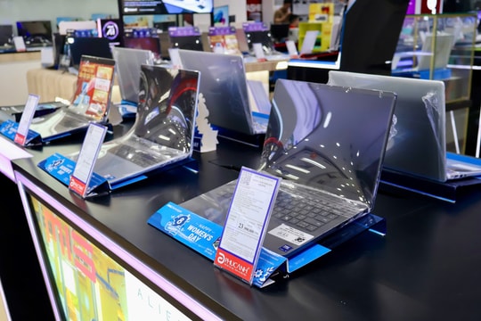 Giá laptop có thể tăng 40% trong năm nay vì xung đột Trung Đông