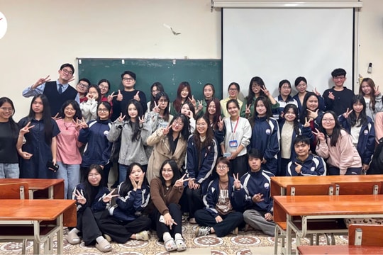 Giờ Trái Đất 2026 - một giờ tắt đèn, triệu trái tim hướng về hành tinh xanh