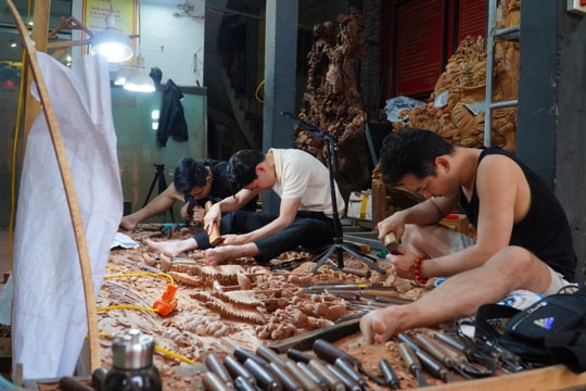 Về Ngọc Than khám phá tinh hoa nghề mộc truyền thống