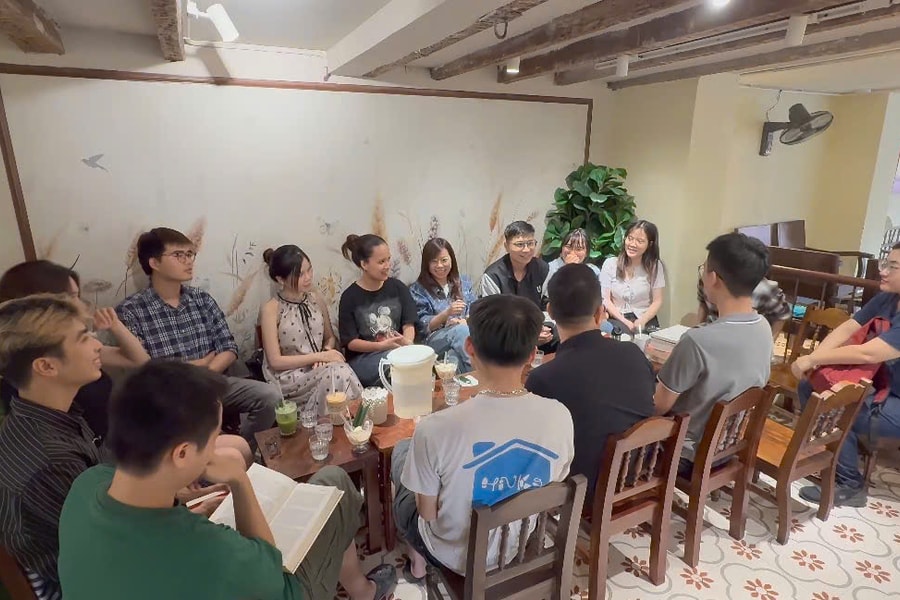 Lật trang sách, mở trái tim - Người trẻ kết nối với nhau thông qua CLB đọc sách
