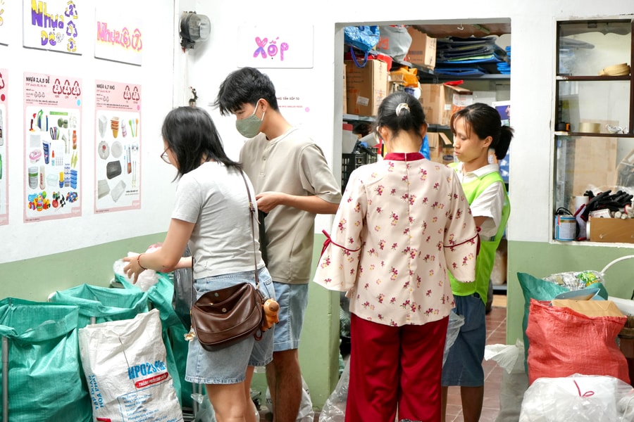 Nếp sống xanh “0 đồng” giữa lòng đô thị của các bạn sinh viên